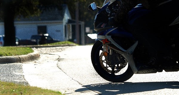 Protect you like an air ball. Airbag for motorcycle