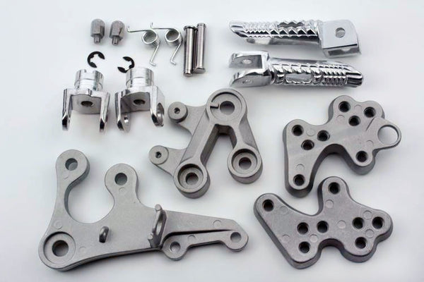 Silver Front Rider Foot Pegs Bracket Fit For Suzuki Gsxr1000 2005 2006 2007 2008