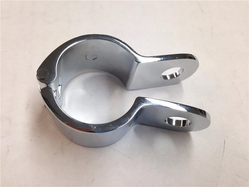 XHT Chrome Longhorn Footpeg Clamps – Fits 1.5” Engine Guards – Replacement Clamps