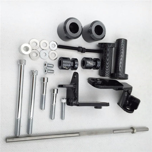 Carbon Swingarm Spools Frame Slider for 99-07 Suzuki Hayabusa GSX 1300R GSXR1300