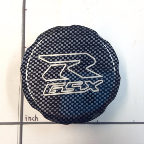 HTT Motorcycle Carbon Billet Aluminum Brake Fluid Reservoir Cap Cover "GSXR" Engraved For 1992-2012 Suzuki GSXR 600/1988-2012 Suzuki GSXR 750/2001-2012 Suzuki GSXR 1000