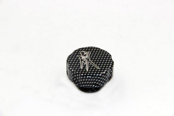 HTT Motorcycle Carbon Fiber Brake Fluid Reservoir Cap Logo Engraved For 1999-2012 Suzuki Hayabusa GSXR 1300