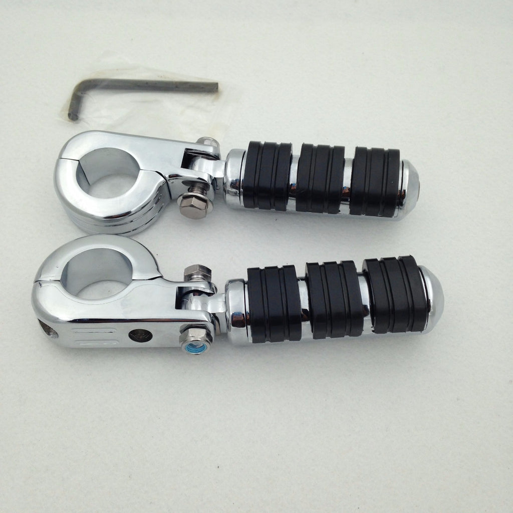 HTT Motorcycle Chrome Footrest Foot Pegs with 1 1/4"(1.25") Clamps For Harley Davidson Sportster 883 XL 1200 1340/Triumph Rocket 3 2300cc/Kawasaki Vulcan VN400 VN800 VN900 VN1500 VN2000