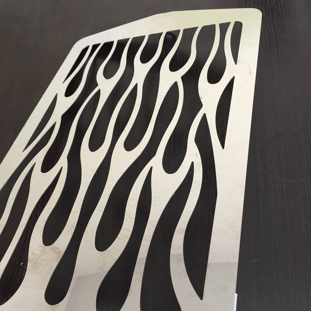 Flame Radiator Grille Guard Cover Protector  For Yamaha XVZ13 Royal Star A